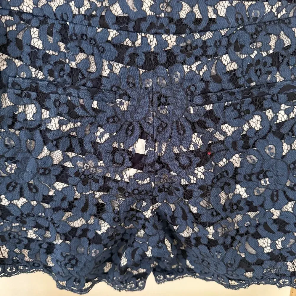Anthropologie Cartonnier Lace Shorts Women’s 0 Blue Striped High Rise Scallop